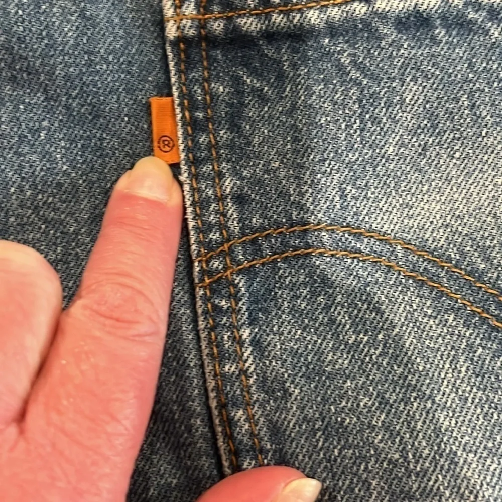 Men’s vintage 80s Levi’s 505 size 44 x 30